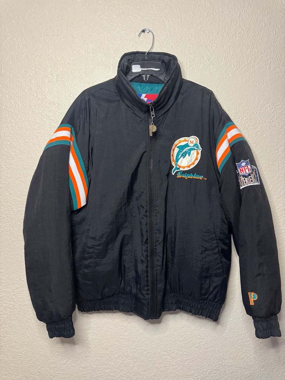 Vintage 90s Miami Dolphins NFL Experience Pro Player Puffer Jacket